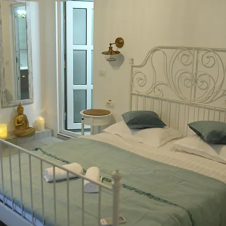 Casa Teos 3*